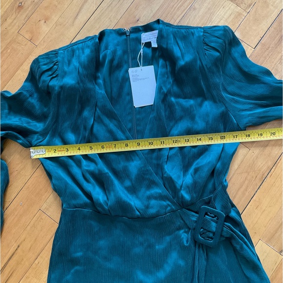 & Other Stories Satin Buckle Tie Mini Wrap Dress in Green - Picture 11 of 13